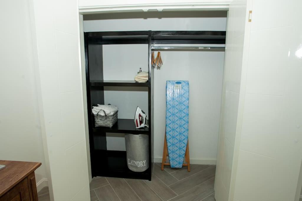 Funtime Vacation Home Kingston Luaran gambar