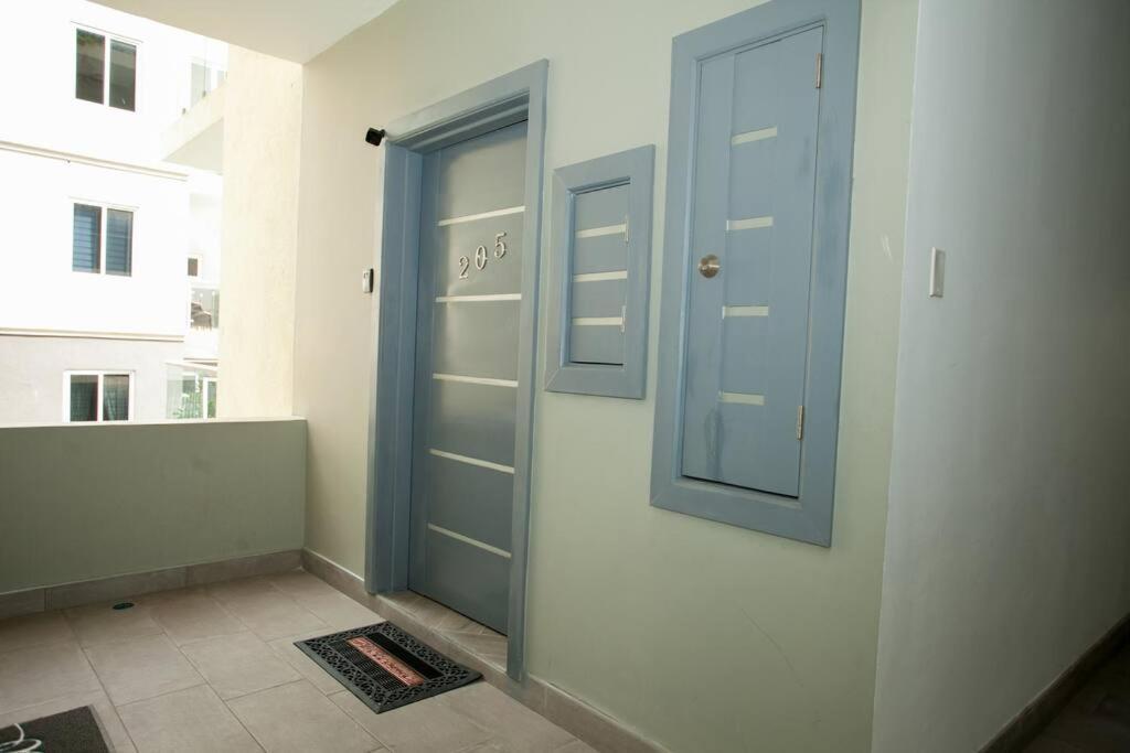 Funtime Vacation Home Kingston Luaran gambar